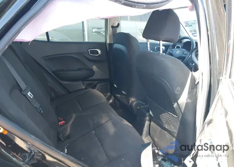 2021 Hyundai Venue Se from USA, damaged, VIN KMHRB8A37MU116556